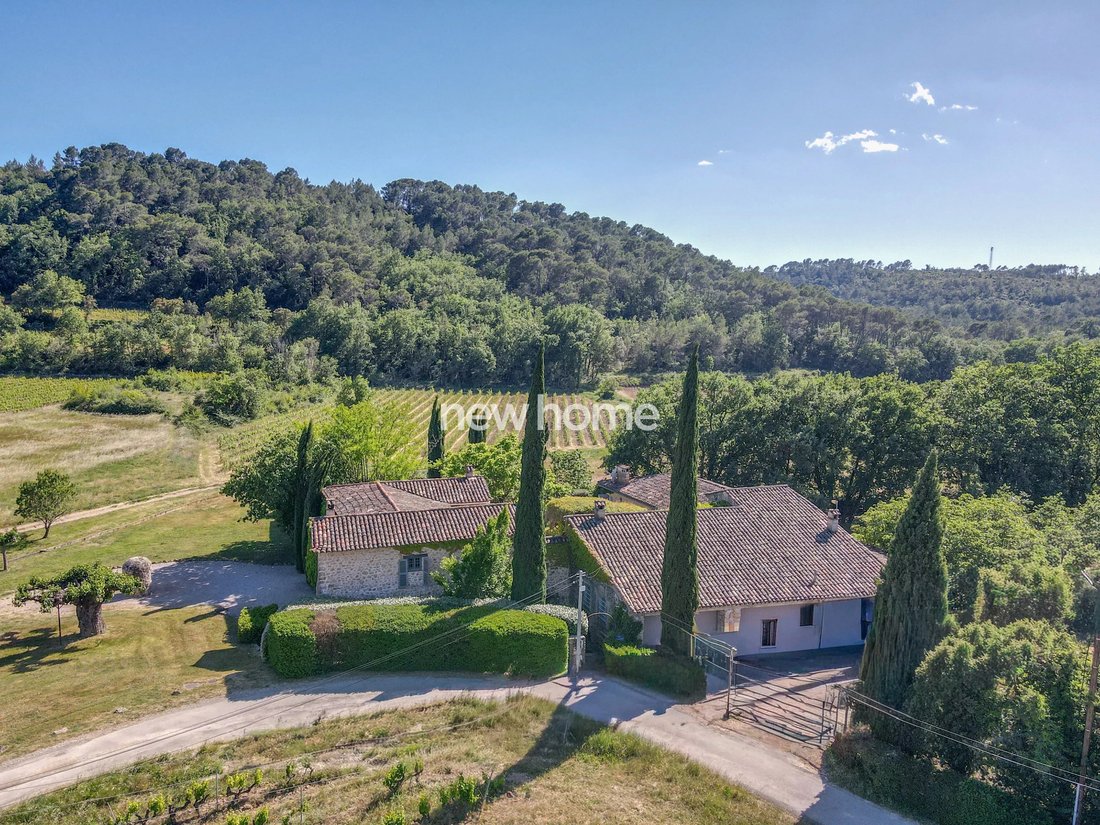 Estate in Ouest, Lorgues, France 1 - 18224119