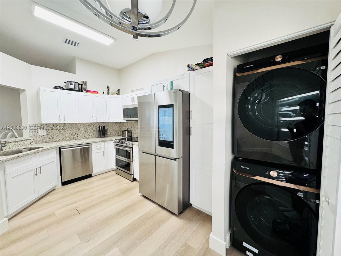 House in Hollywood, Florida, United States 4 - 18223600