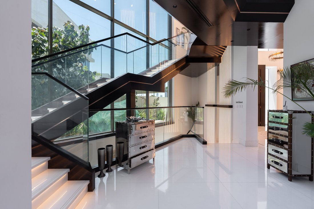 Villa in Pearl Jumeirah, Dubai, United Arab Emirates 4 - 18224094