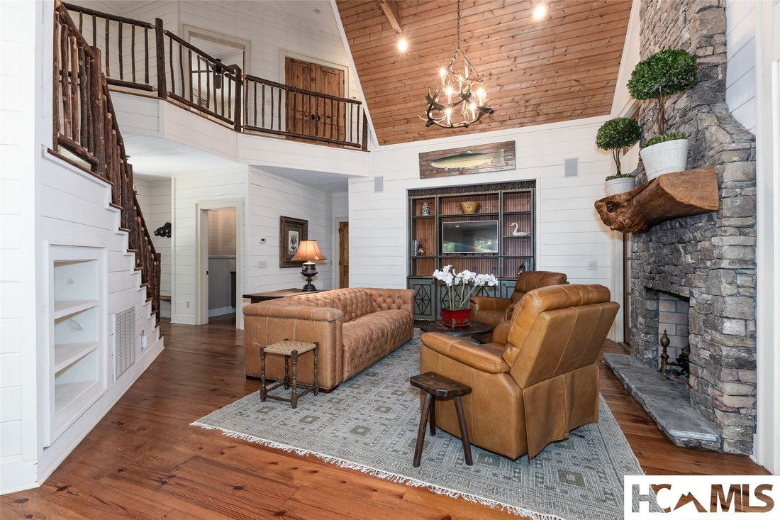 House in Cullowhee, North Carolina, United States 5 - 18225095