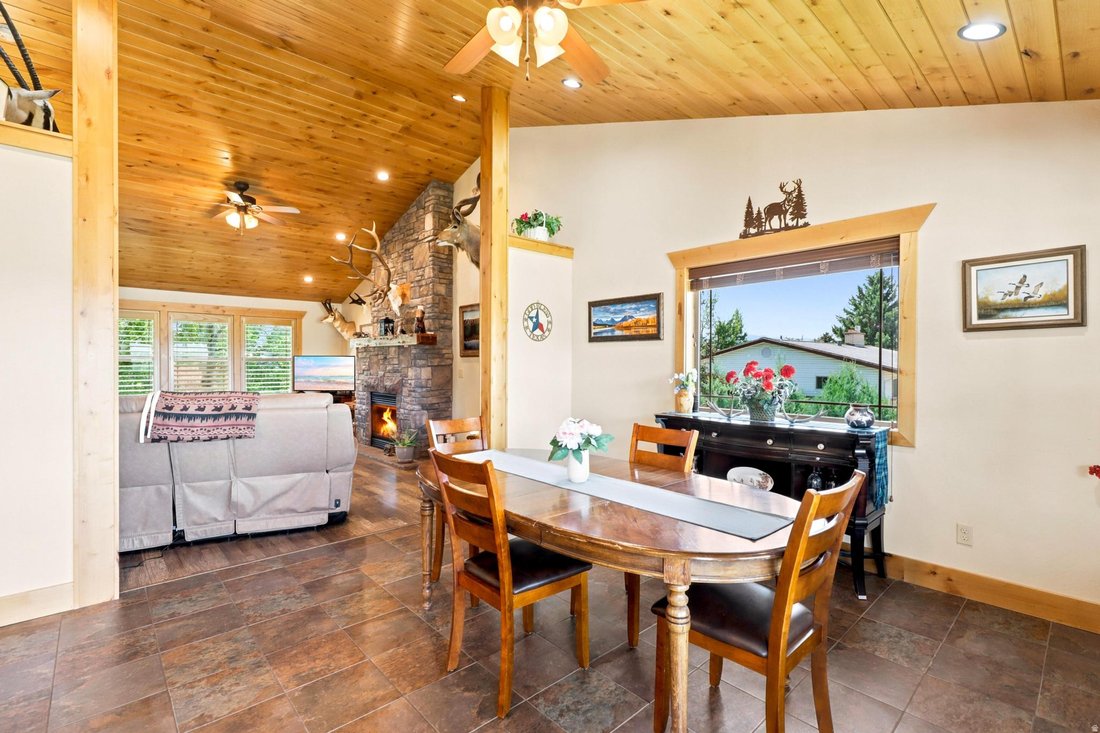 House in North Logan, Utah, United States 4 - 18224690
