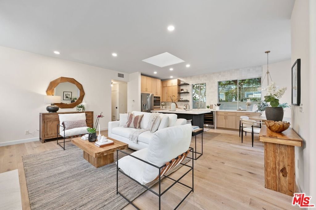 House in Los Angeles, California, United States 5 - 18225136