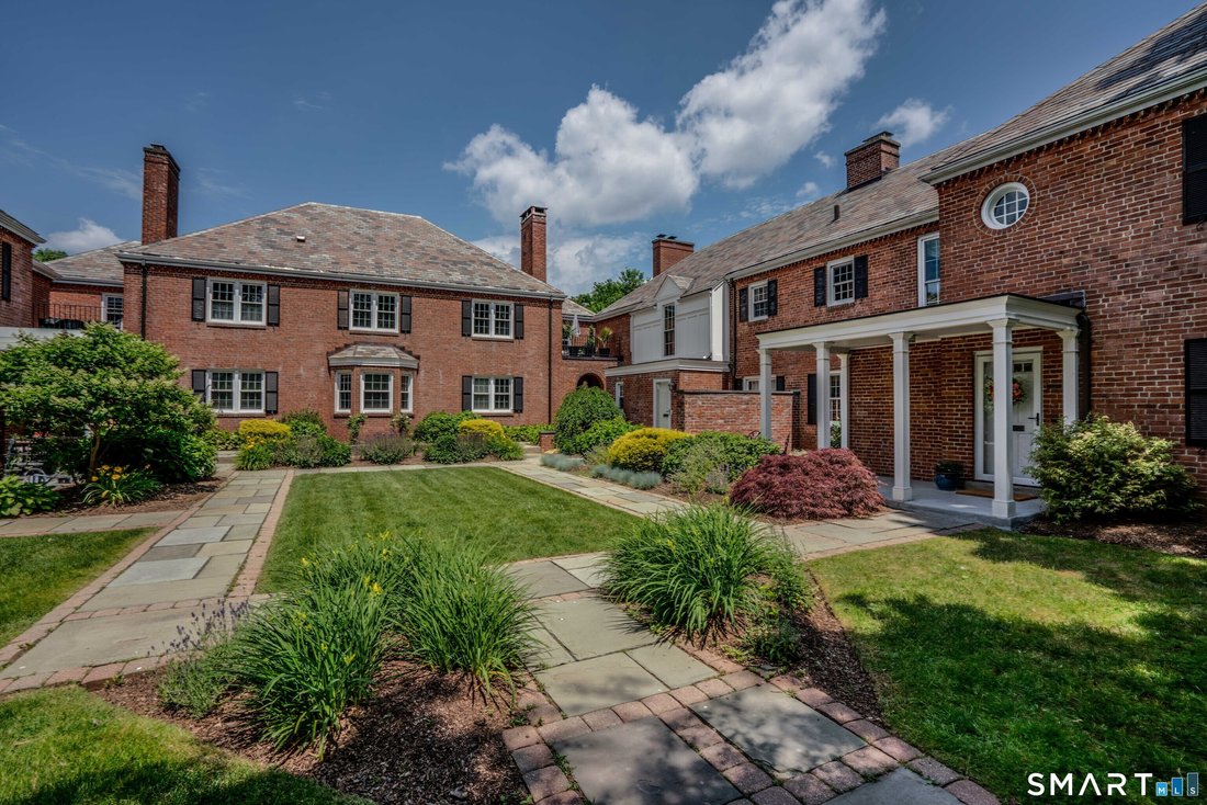 Condo in West Hartford, Connecticut, United States 3 - 18226221