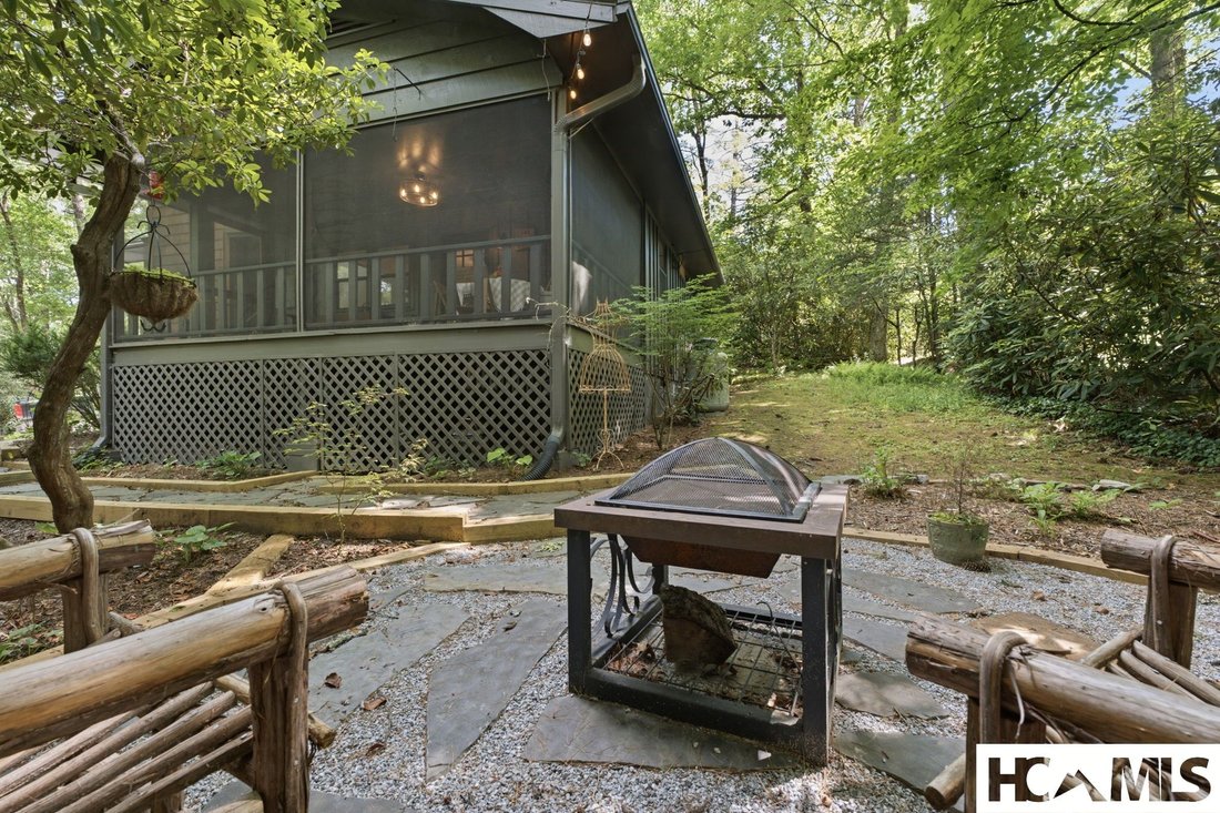 House in Highlands, North Carolina, United States 4 - 18225093