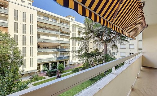 Apartment in Tête d'Or-Foch-Vitton, Lyon 6e Arrondissement, Lyon 1