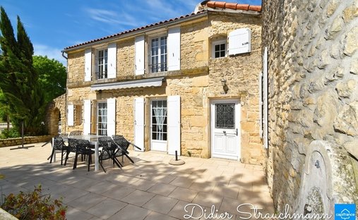 Casa a Aigrefeuille-d'Aunis, Nuova Aquitania, Francia 1