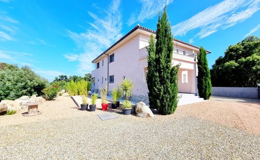 House in Solaro, Corsica, France 1
