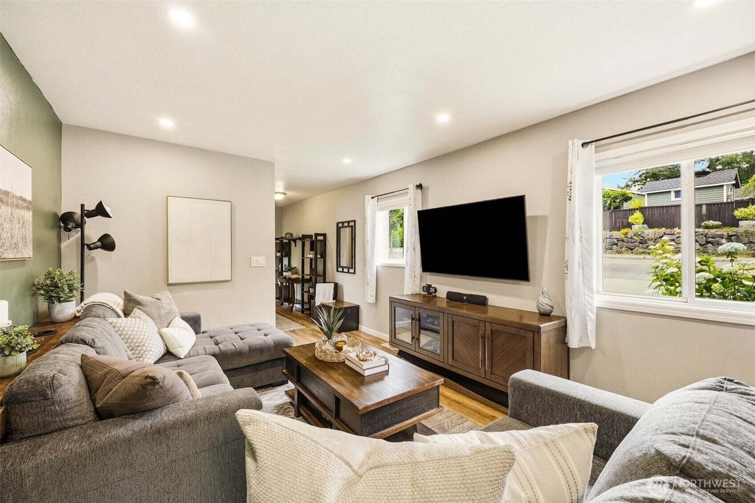 House in Milton, Washington, United States 4 - 18233338