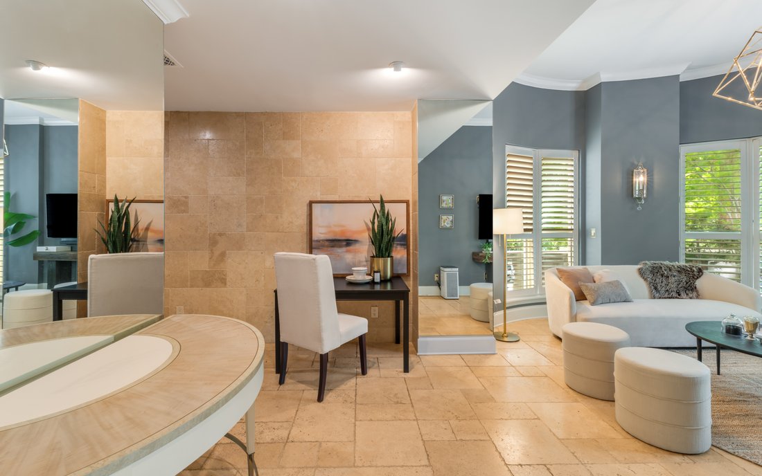 Condo in Dallas, Texas, United States 4 - 18231539