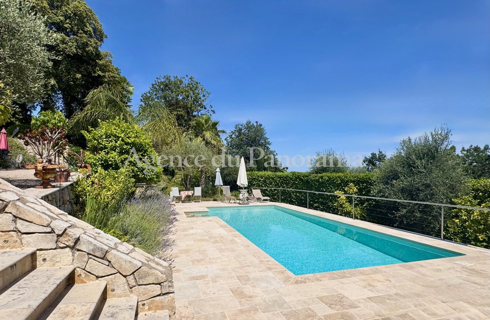 Villa in Le Tignet, Provence-Alpes-Côte d'Azur, France 2 - 18226083