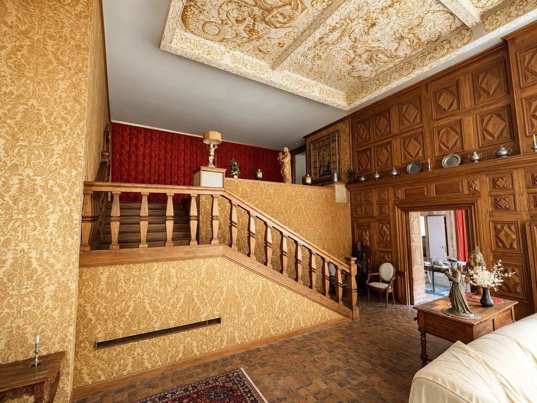 Estate in Saint-Vallier-de-Thiey, Provence-Alpes-Côte d'Azur, France 5 - 18227418