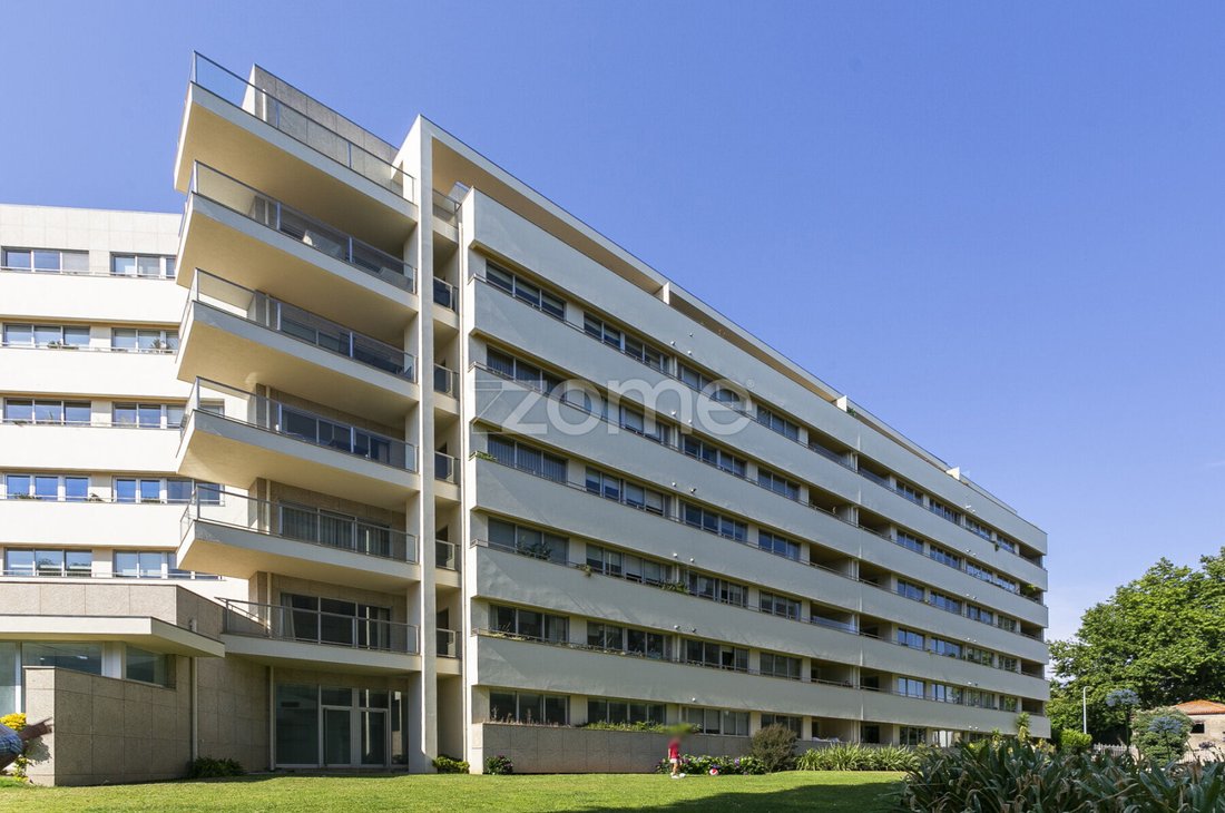 Apartment in Lordelo do Ouro e Massarelos, Porto District, Portugal 2 - 18227633