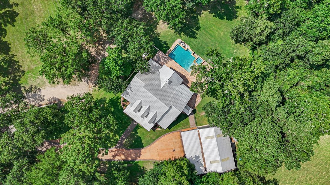 House in Montgomery, Texas, United States 2 - 18226533