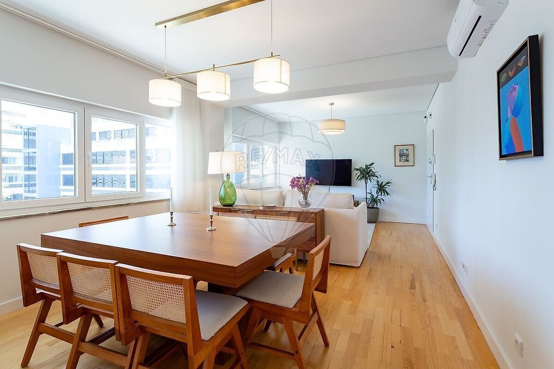 Apartment in Alvalade, Lisbon, Portugal 1 - 18230408