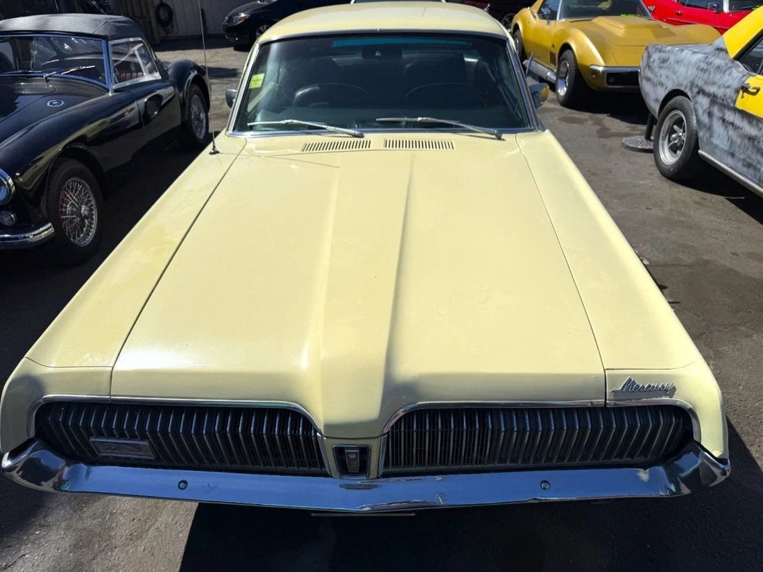 Coupe in Los Angeles, CA, United States 5 - 18232920