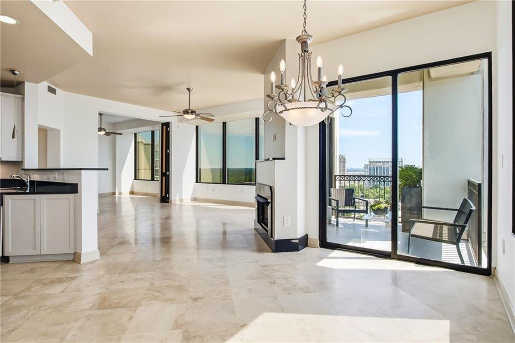 Condo in Atlanta, Georgia, United States 5 - 18230647
