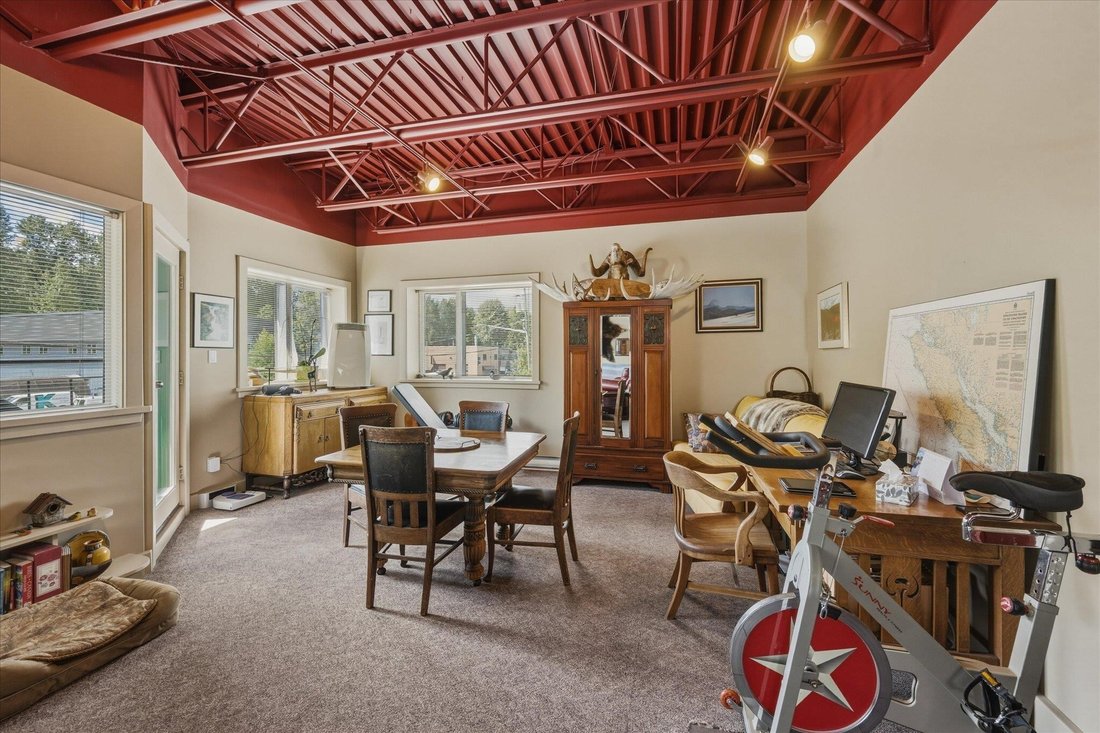Condo in Whistler, British Columbia, Canada 5 - 18230570