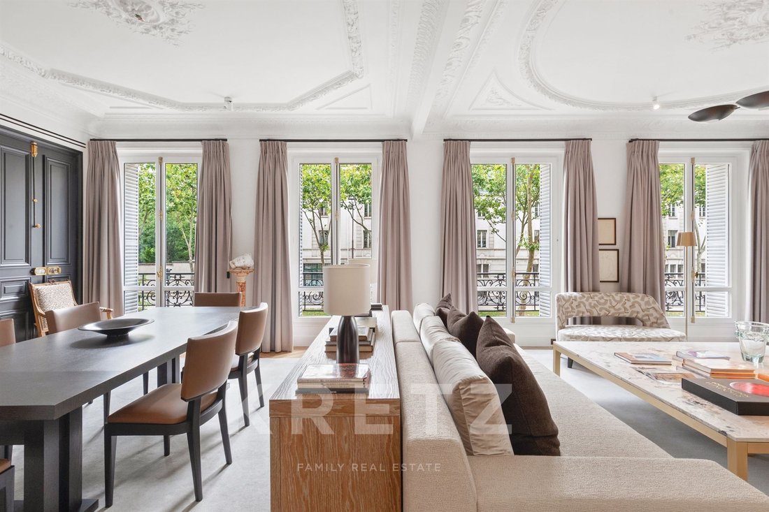 Apartment in Ecole Militaire, Paris 7e Arrondissement, Paris 5 - 18047343