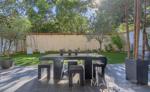 Apartment in Castellane, 6e Arrondissement, Marseille 1
