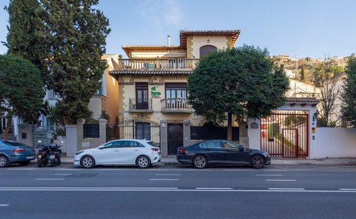 Villa in Genil, Granada, Spain 1