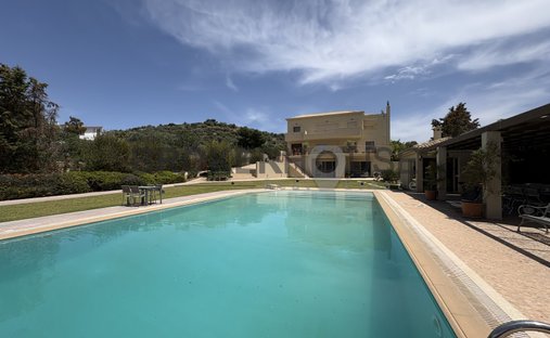 Villa in Kropia, Attica, Greece 1
