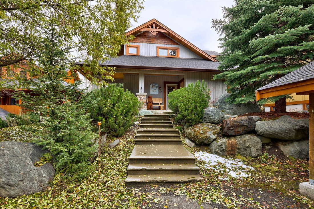 House in Sun Peaks, British Columbia, Canada 4 - 17714737