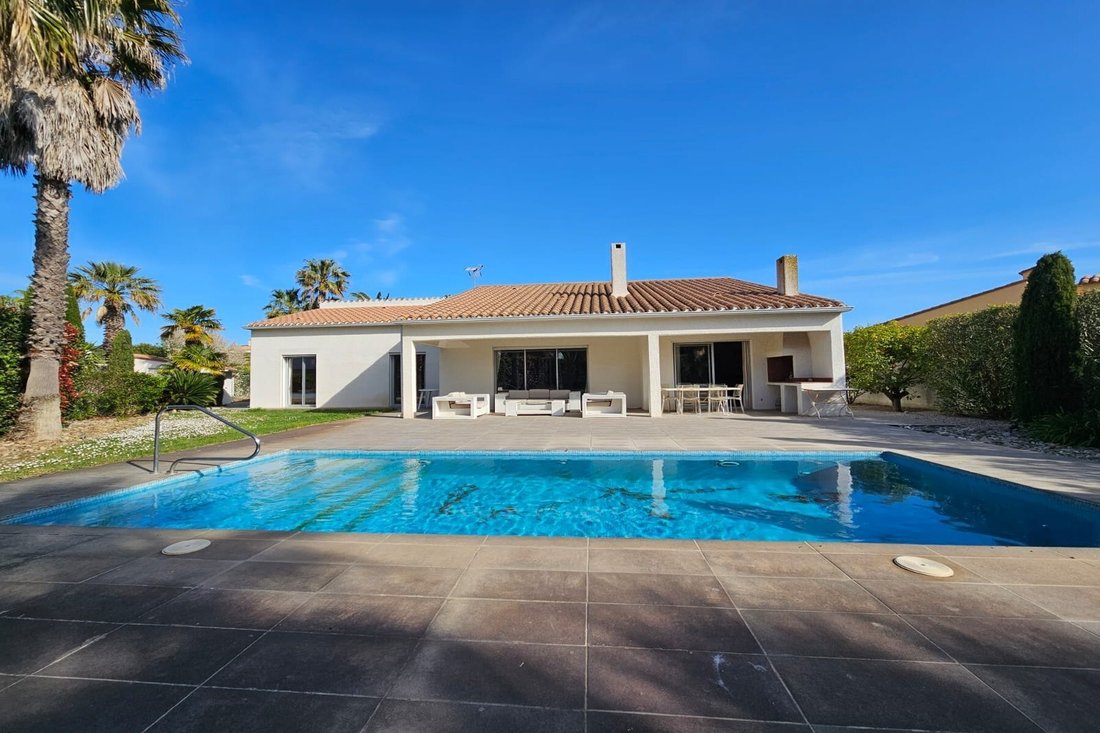 House in Zone Plage, Saint-Cyprien, France 1 - 18227113