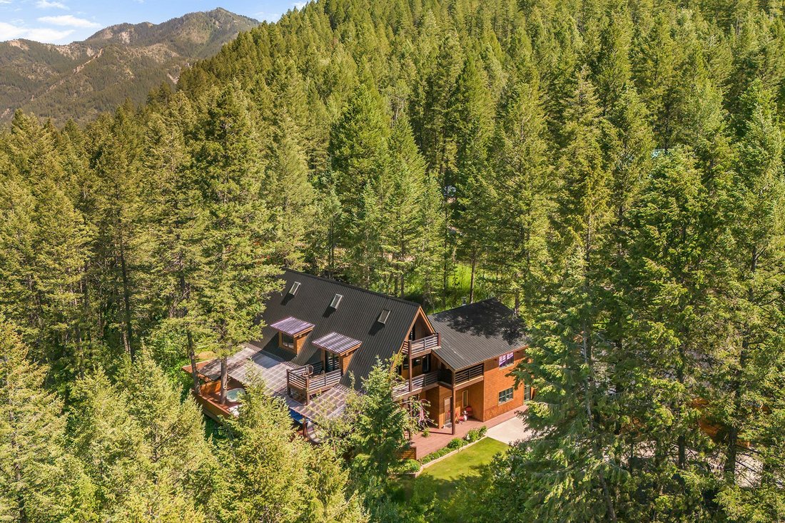 House in Alpine, Wyoming, United States 1 - 18224222