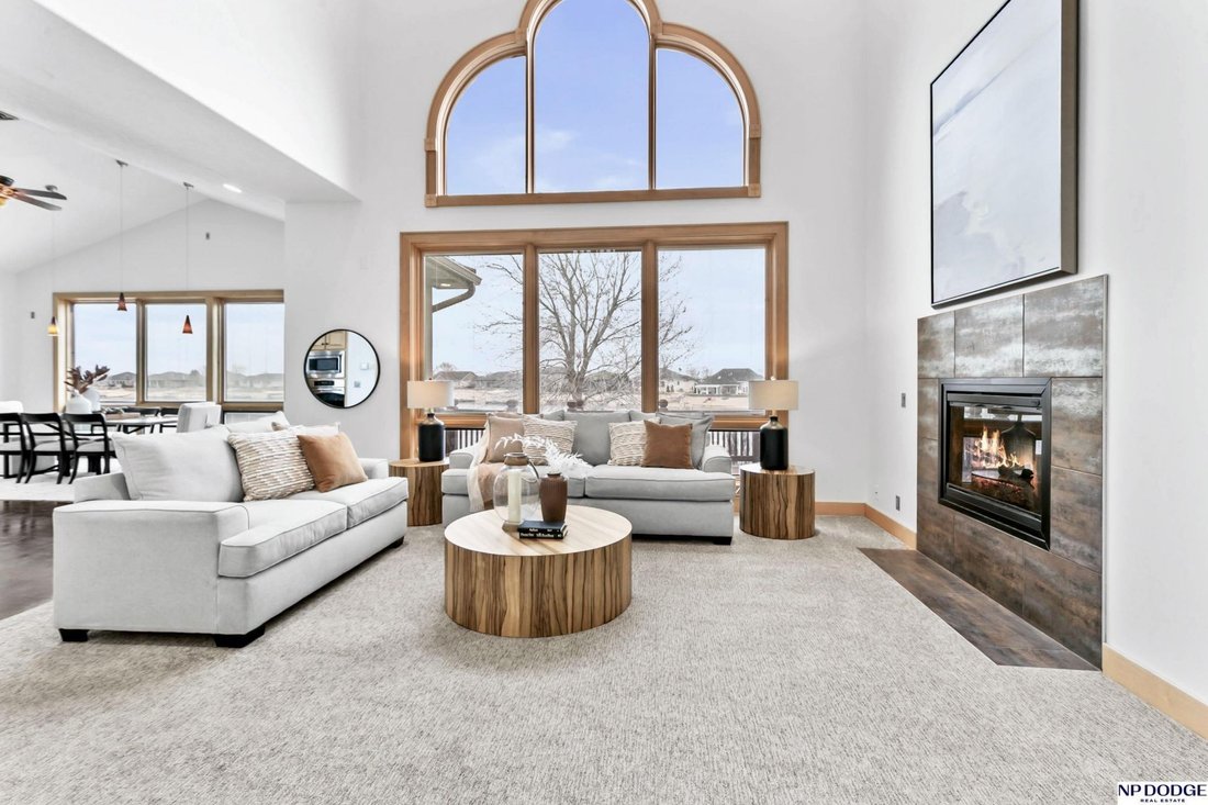 House in Valley, Nebraska, United States 4 - 18228925