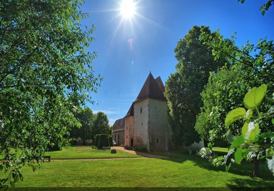 Domaine à Avermes, Auvergne-Rhône-Alpes, France 5 - 18227427