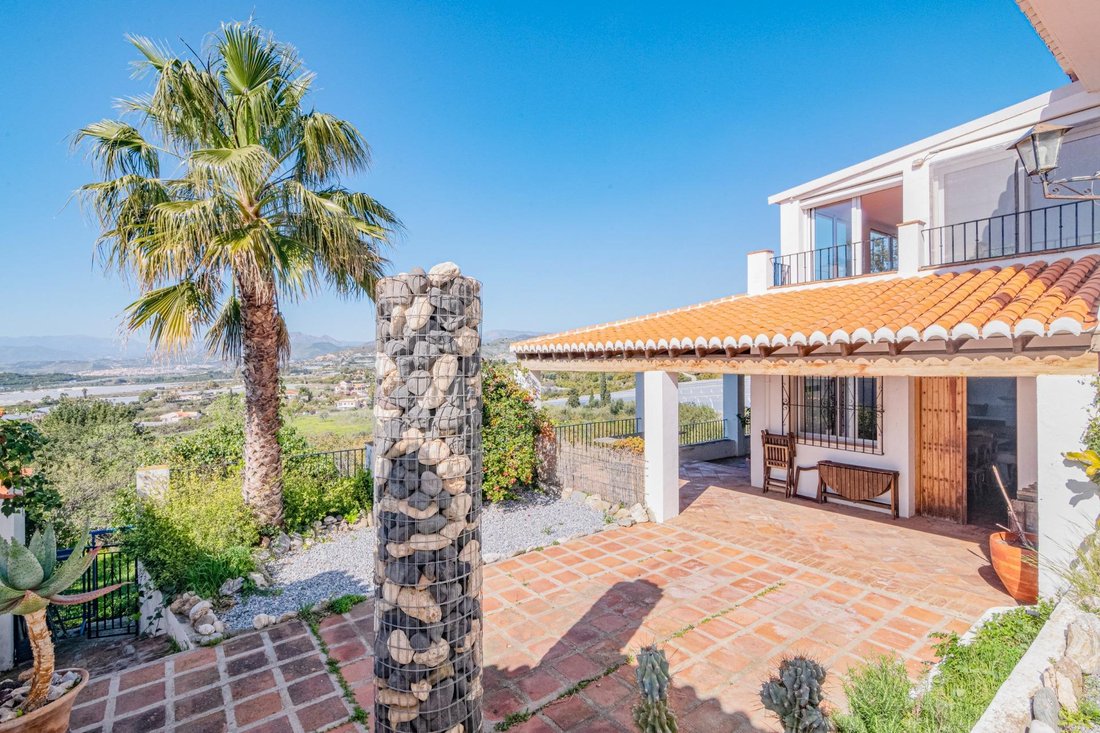 Villa in Motril, Andalusia, Spain 1 - 18228076