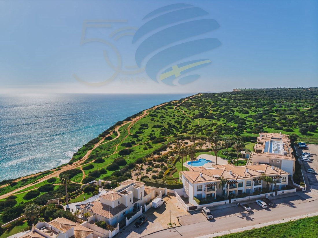 Apartment in Praia De Porto Mós, Sao Goncalo de Lagos, Algarve 1 - 18223948