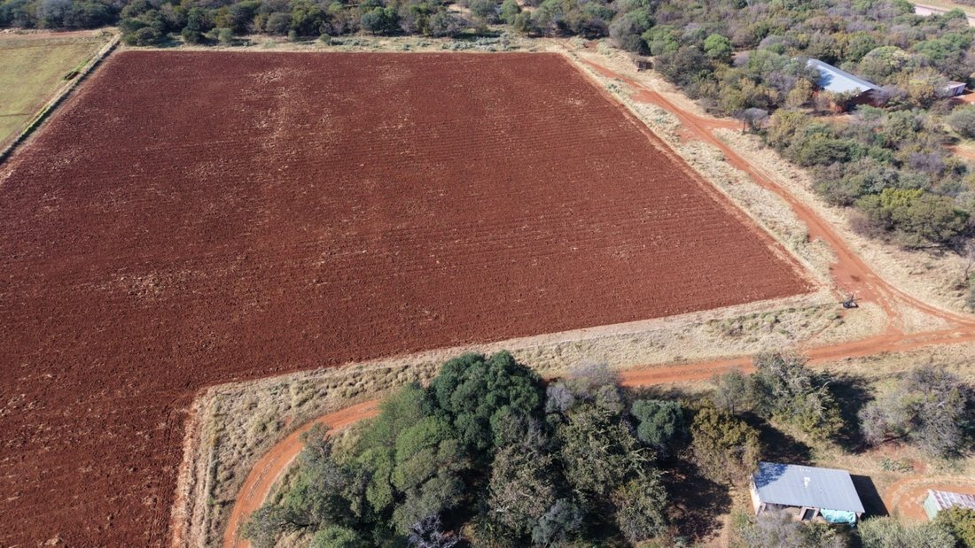 Farm Ranch in Bela-Bela, Limpopo, South Africa 3 - 18224567
