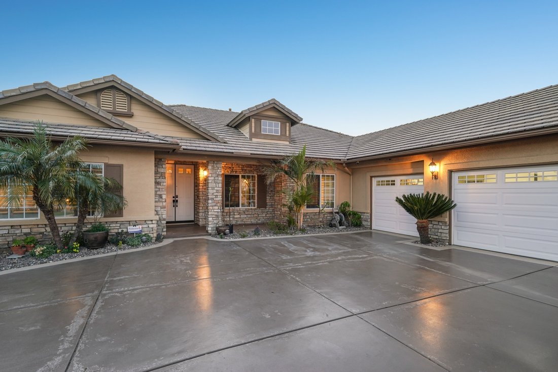 House in Rancho Cucamonga, California, United States 4 - 18223950