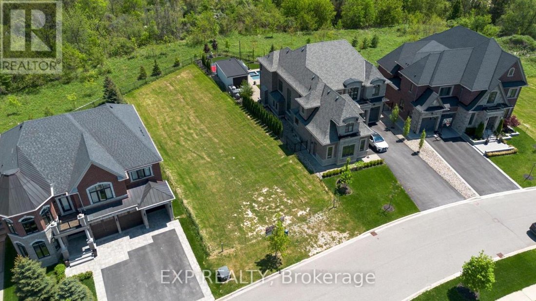 House in King, Ontario, Canada 4 - 18230979