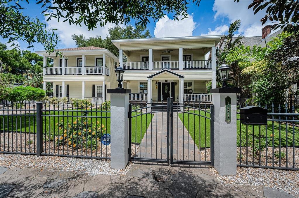 House in St. Petersburg, Florida, United States 3 - 18231441