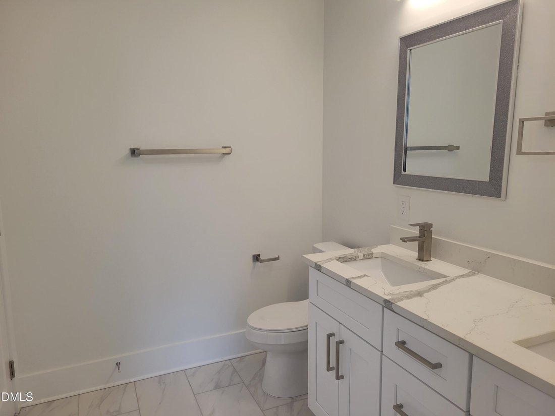 Apartment in Raleigh, North Carolina, United States 5 - 18233897