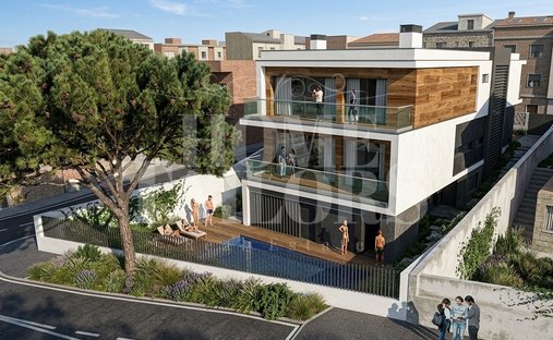 House in Paco de Arcos, Lisbon, Portugal 1