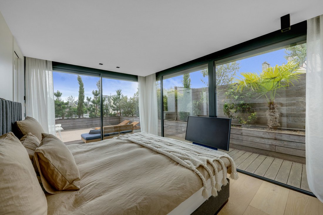 Apartment in La Plaine des Sablons, Neuilly-sur-Seine, France 3 - 18230398