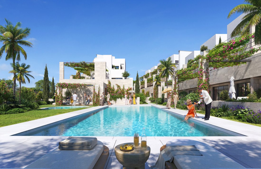 Estepona, Andalusia, Spain 1 - 18090698
