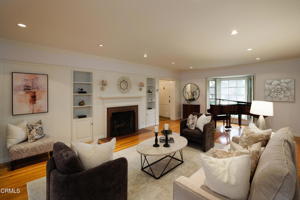 House in Altadena, California, United States 4 - 18232230