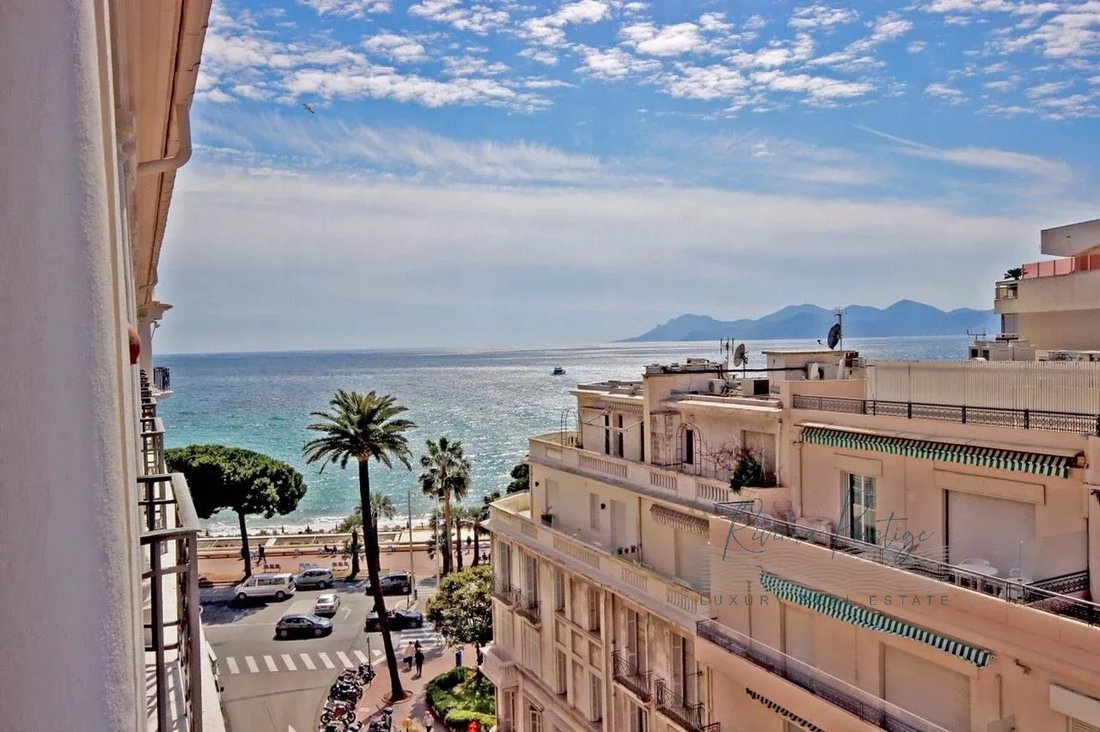 Apartment in Cannes, Provence-Alpes-Côte d'Azur, France 1 - 16459363