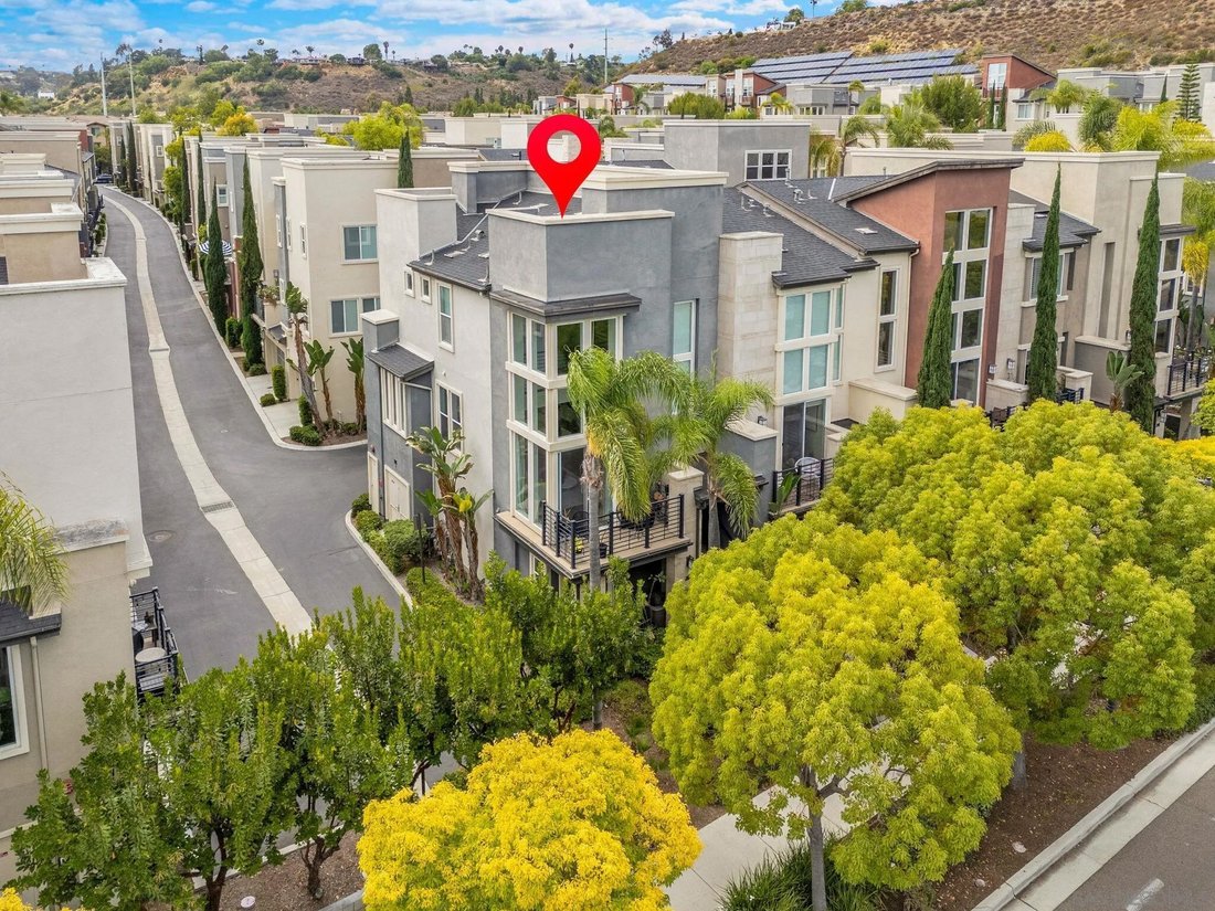 Townhouse in San Diego, California, United States 2 - 18229699