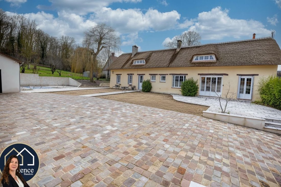 House in Saint-Martin-de-Nigelles, Centre-Val de Loire, France 1 - 18229266