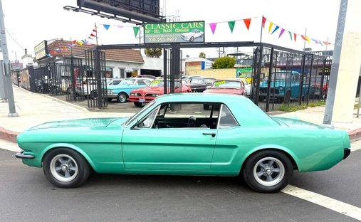 1965 Ford Mustang . in Los angeles, CA, United States 1
