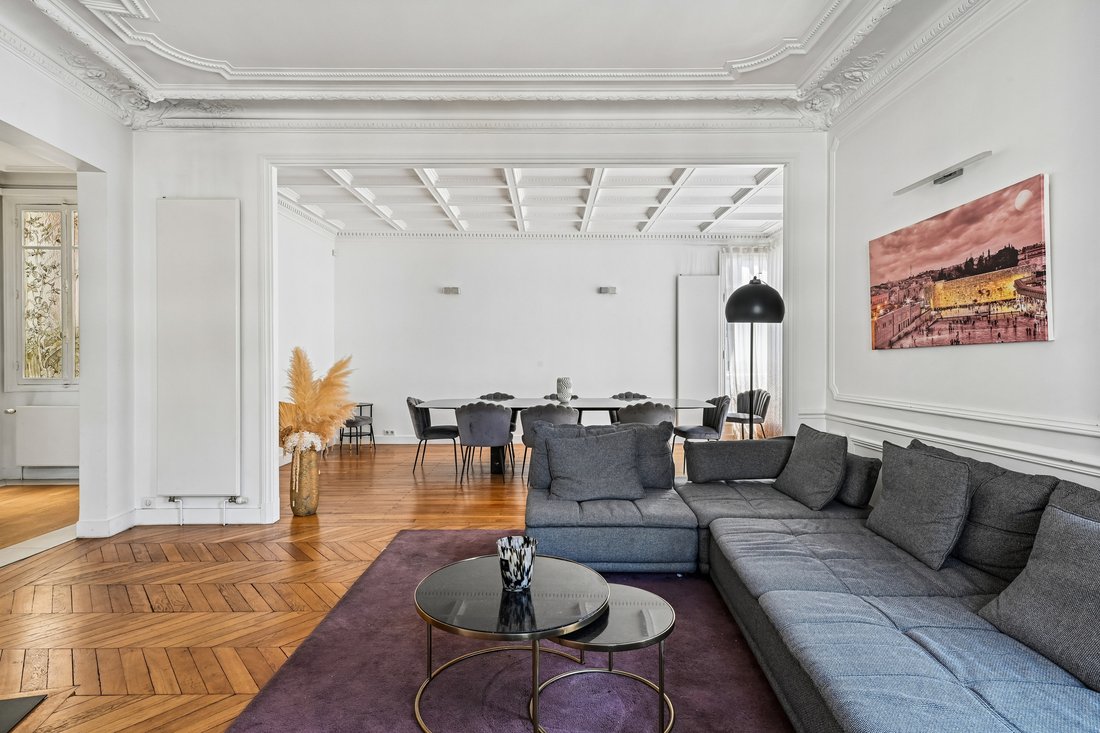 Apartment in Porte Dauphine, Paris 16e Arrondissement, Paris 5 - 18223891