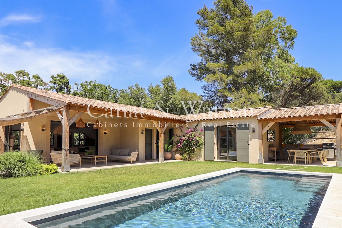 Villa in La Croix-Valmer, Provence-Alpes-Côte d'Azur, France 1 - 18225968