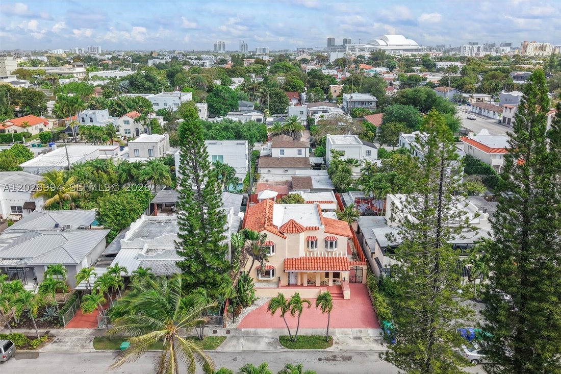 House in Miami, Florida, United States 1 - 18057874