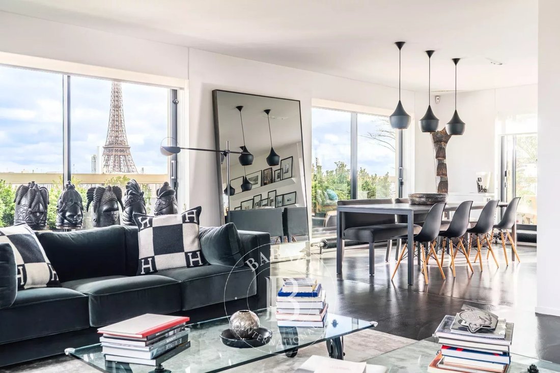 Apartment in Muette Sud, Paris 16e Arrondissement, Paris 2 - 18224177