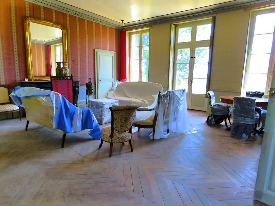 Castle in Challuy, Bourgogne – Franche-Comté, France 5 - 18227423